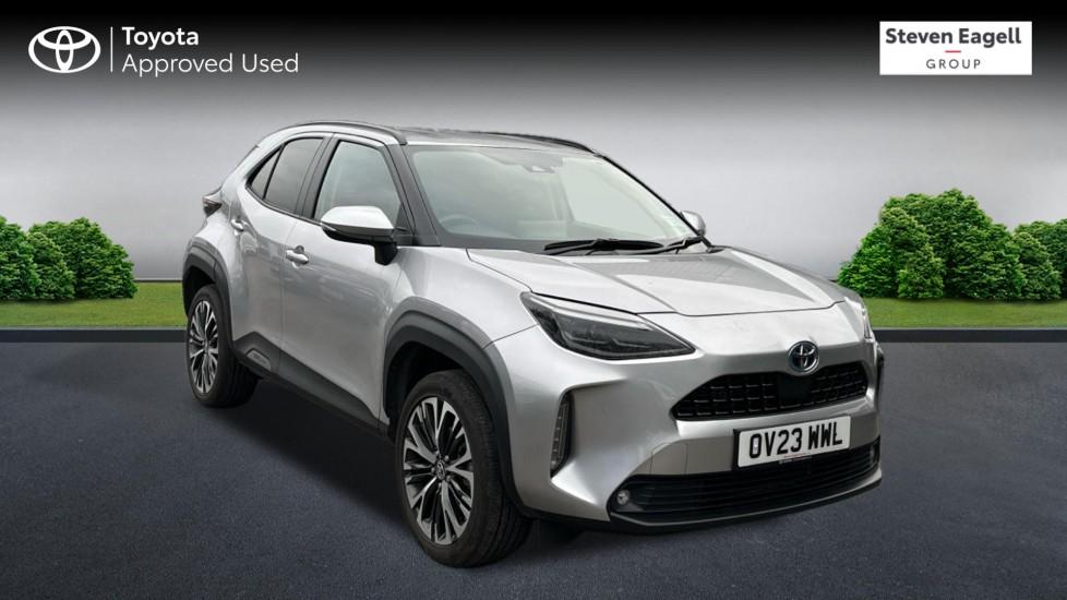 Main listing image - Toyota Yaris Cross