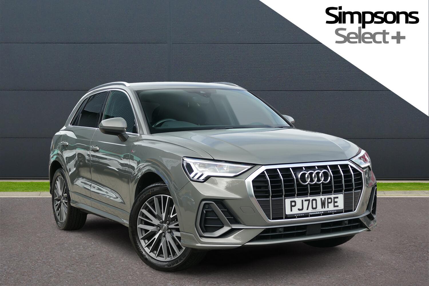 Main listing image - Audi Q3