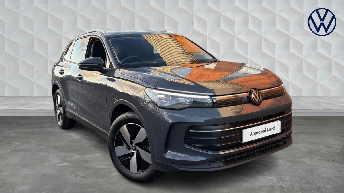 Main listing image - Volkswagen Tiguan