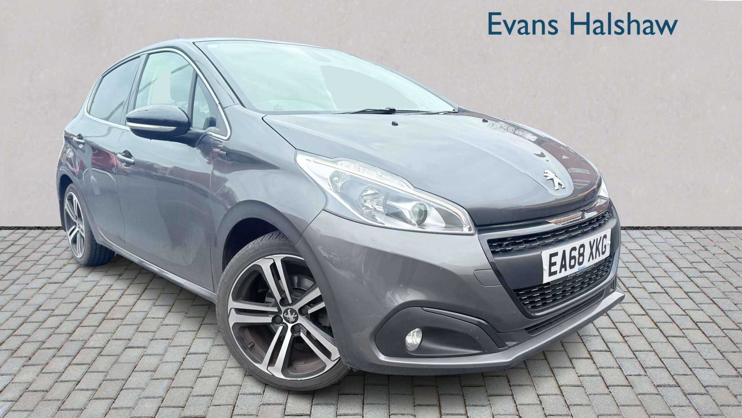 Main listing image - Peugeot 208