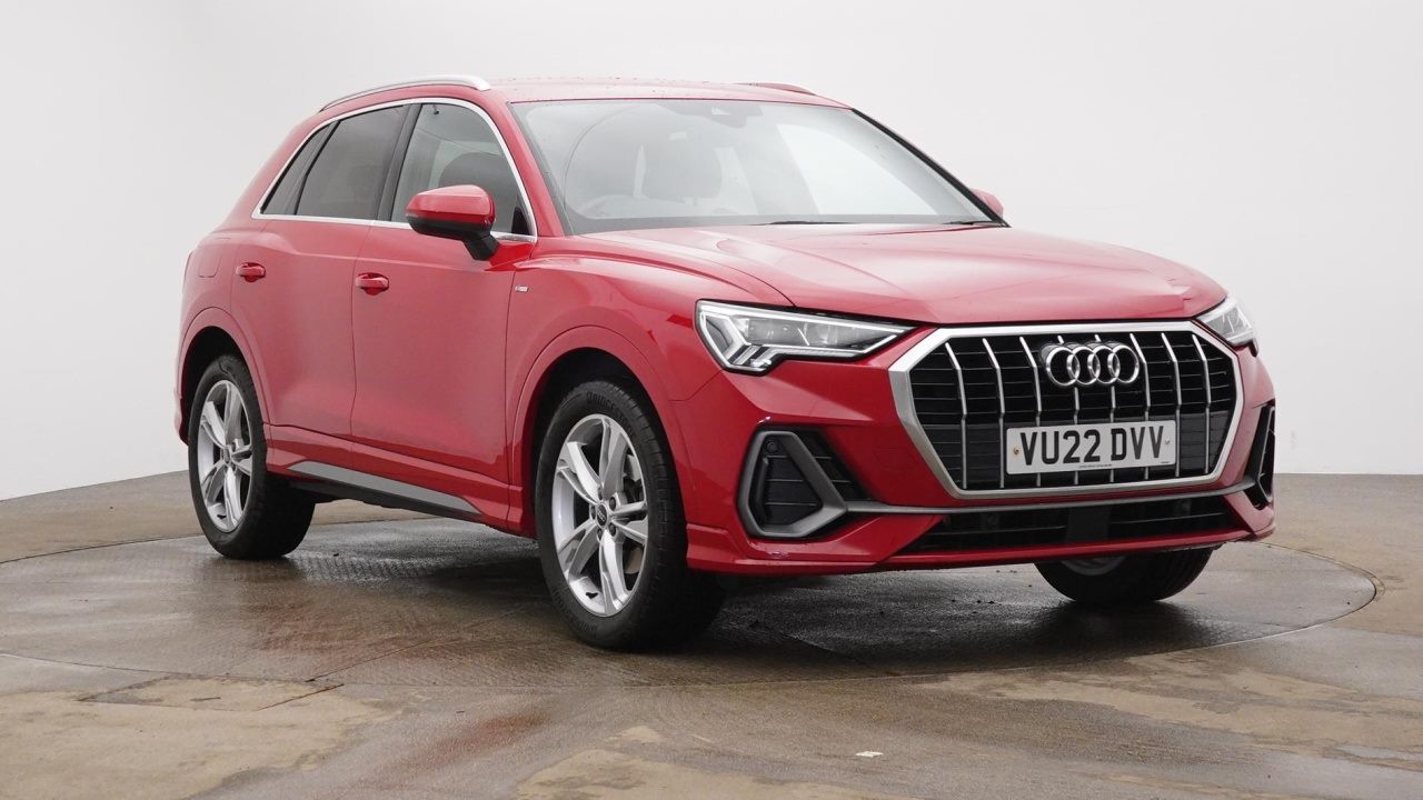 Main listing image - Audi Q3