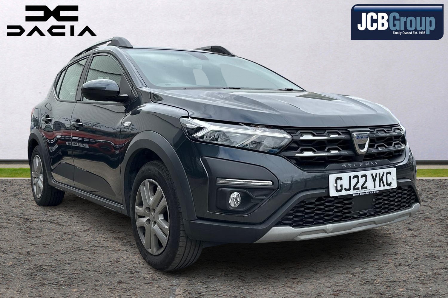 Main listing image - Dacia Sandero Stepway