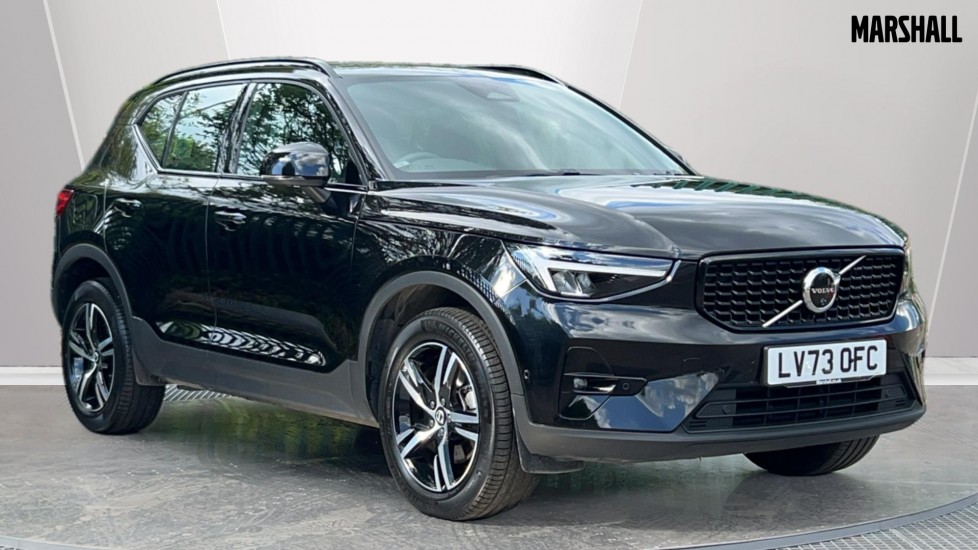 Main listing image - Volvo XC40