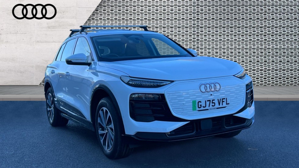 Main listing image - Audi Q6 e-tron