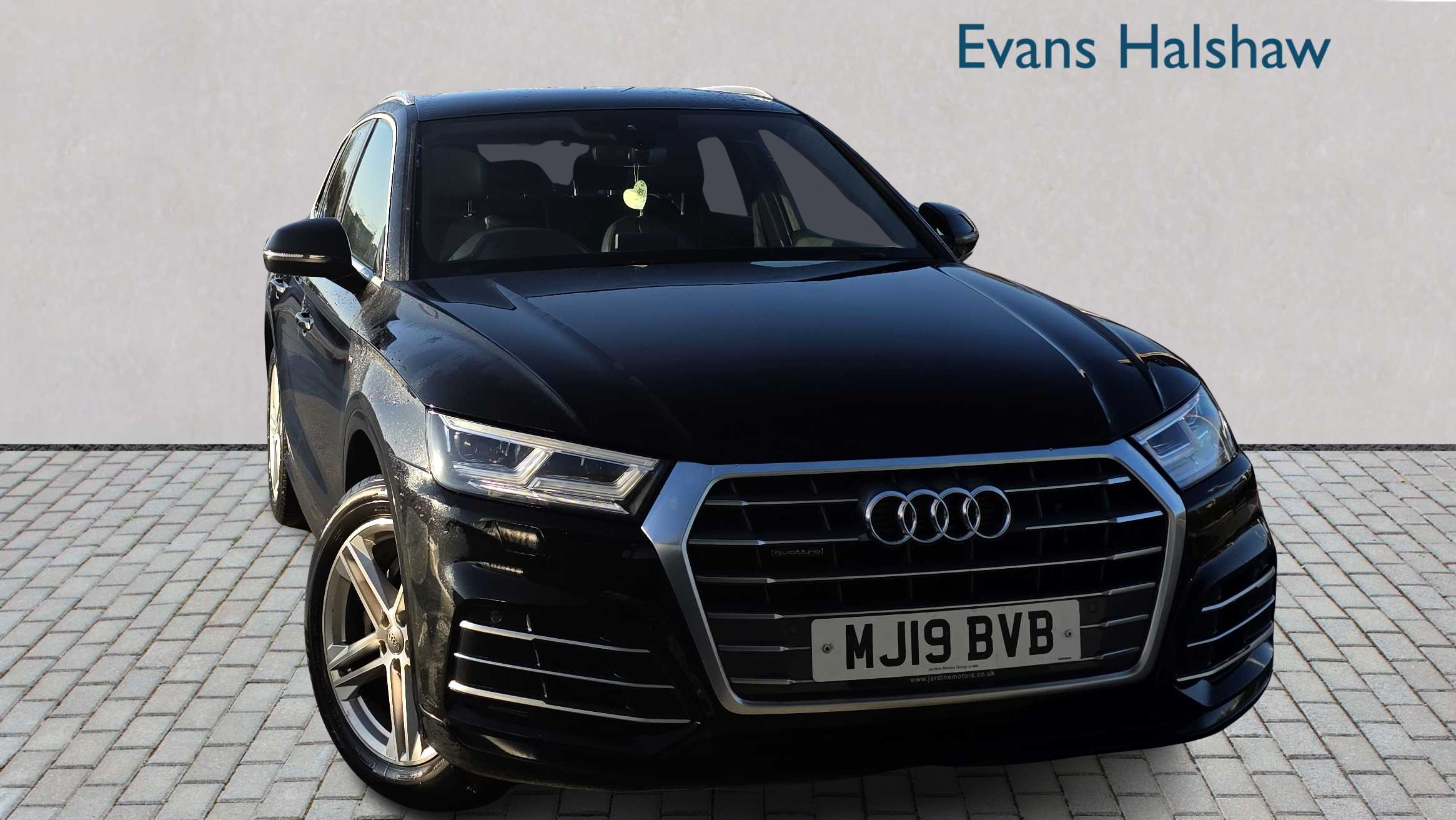 Main listing image - Audi Q5