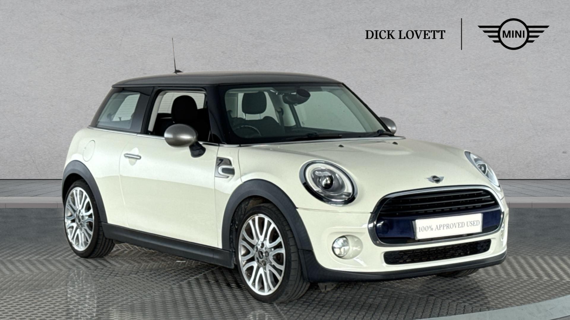 Main listing image - MINI Hatchback