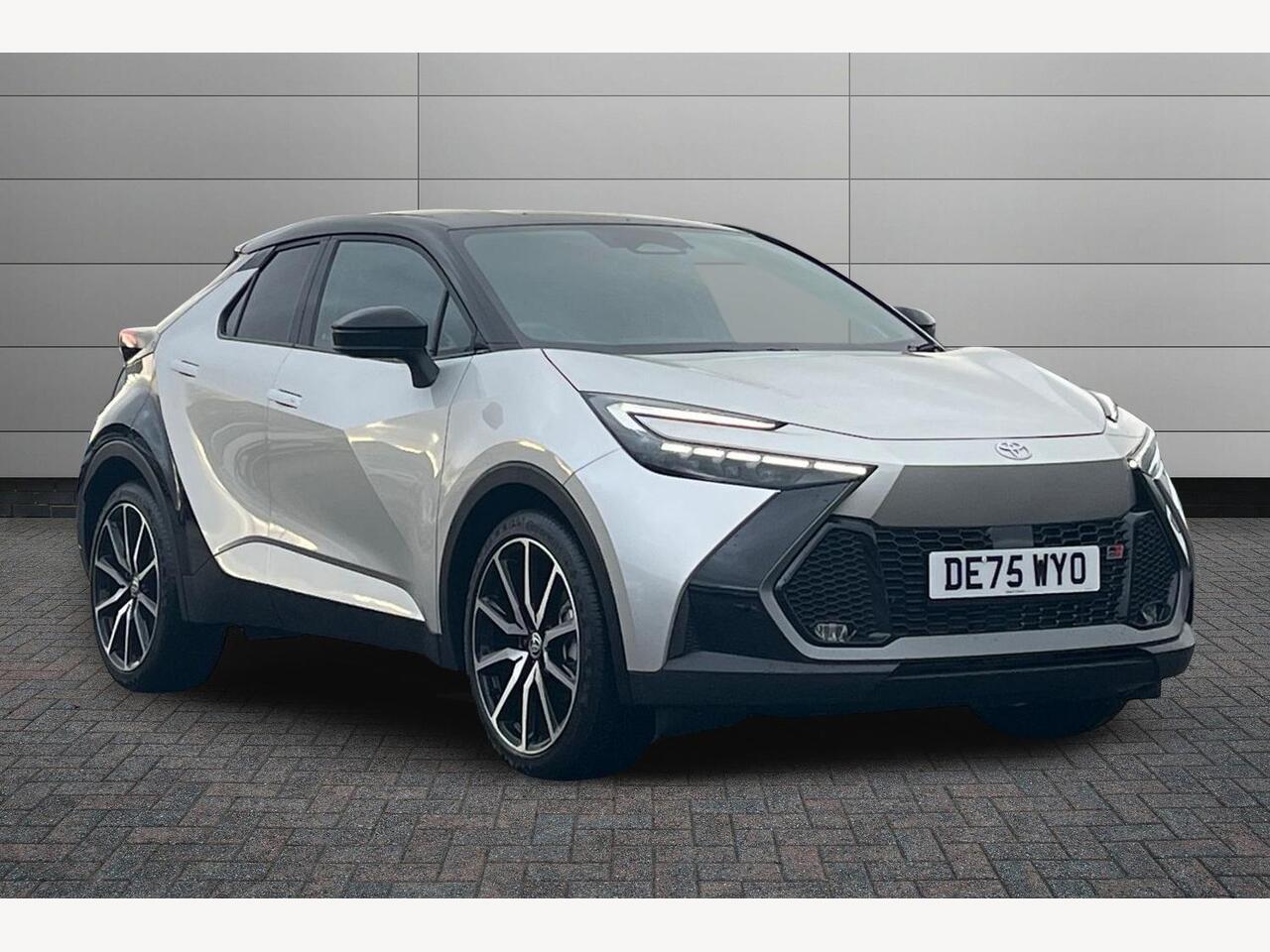Main listing image - Toyota C-HR