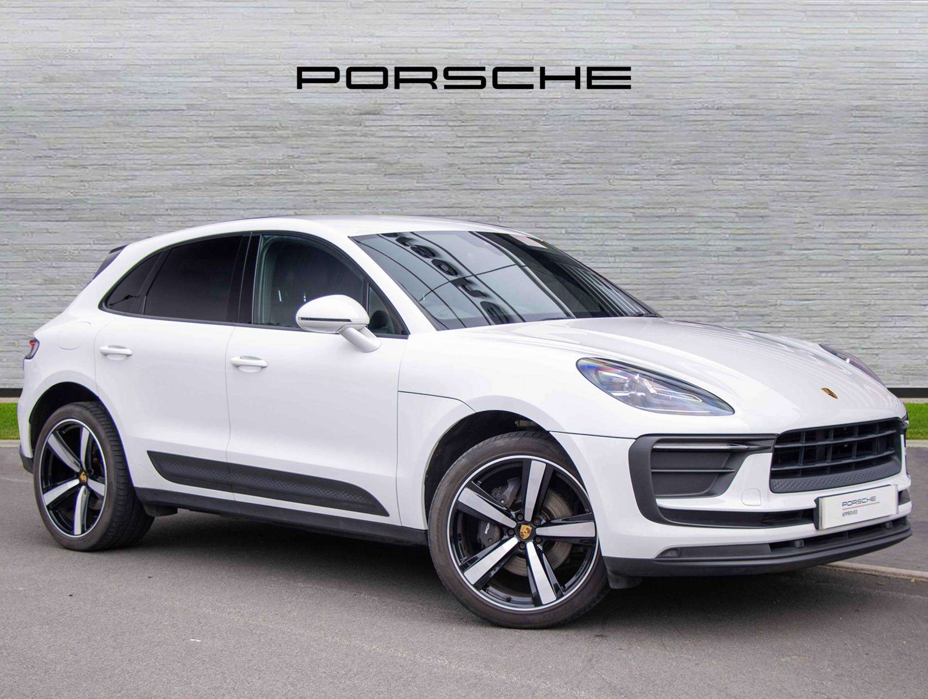 Main listing image - Porsche Macan