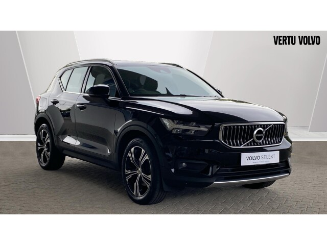 Main listing image - Volvo XC40