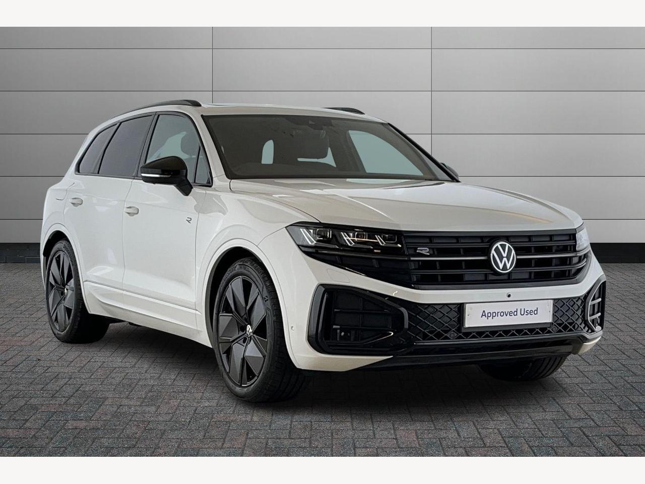 Main listing image - Volkswagen Touareg