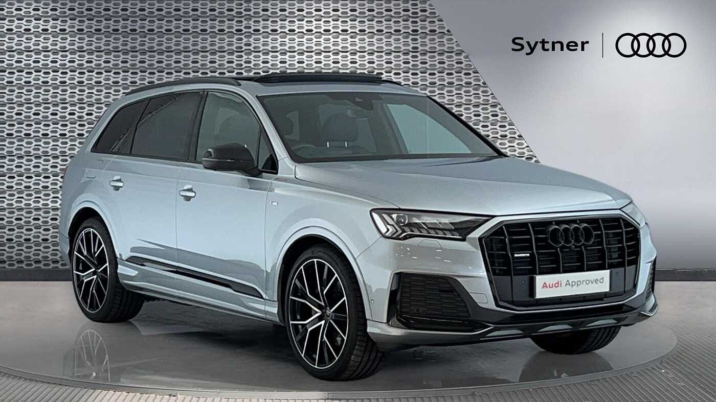 Main listing image - Audi Q7