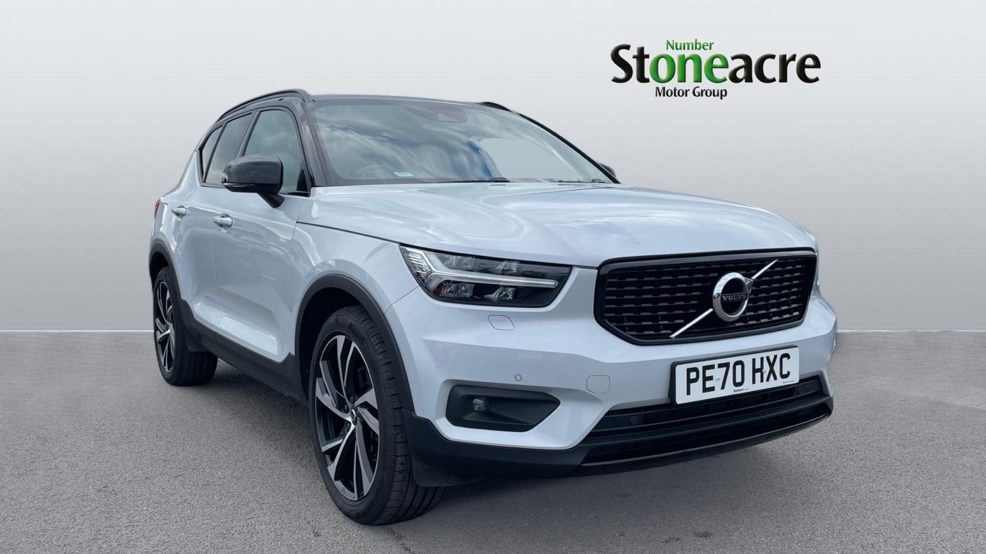 Main listing image - Volvo XC40