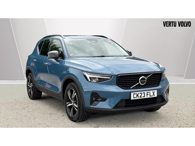 Main listing image - Volvo XC40