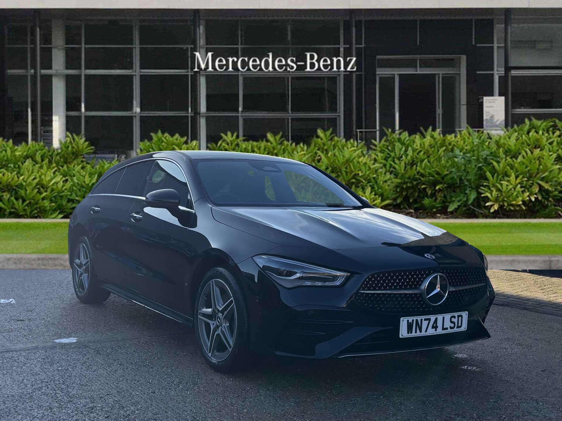 Main listing image - Mercedes-Benz CLA Shooting Brake