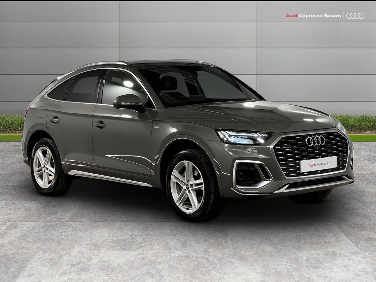 Main listing image - Audi Q5 Sportback