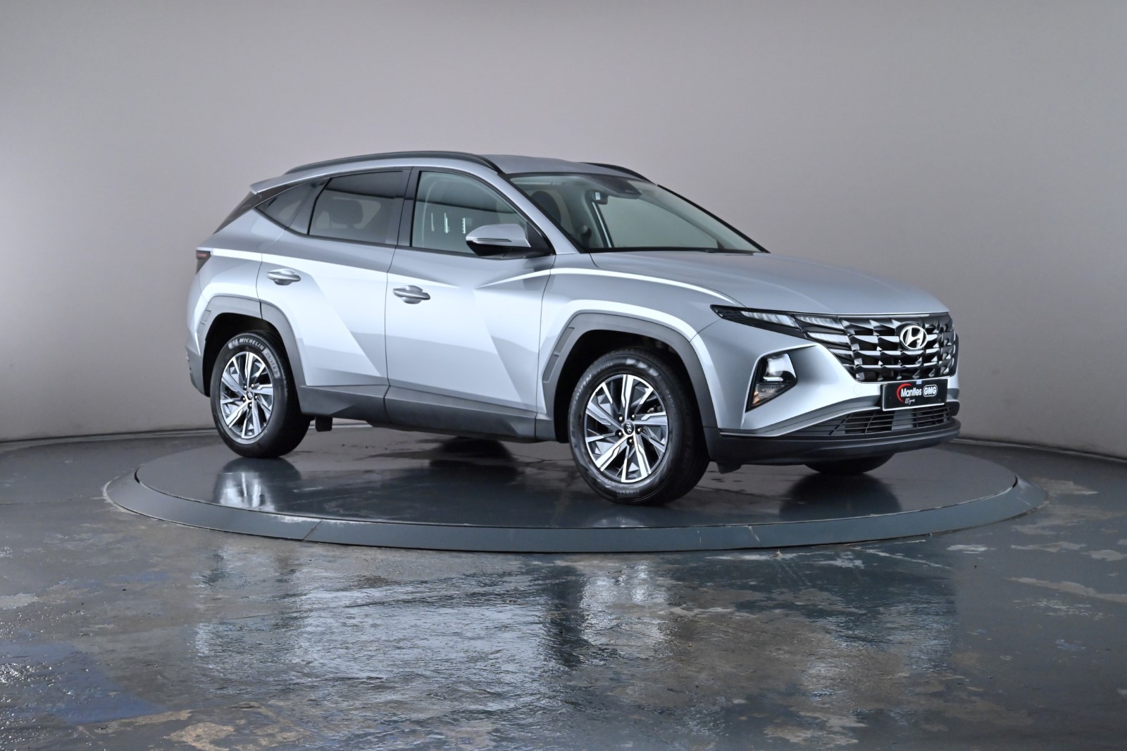 Main listing image - Hyundai Tucson