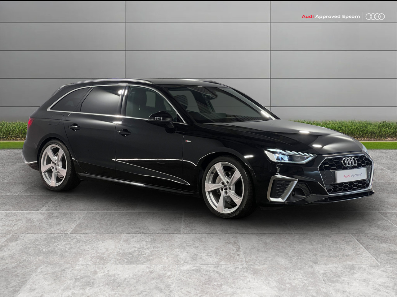 Main listing image - Audi A4 Avant