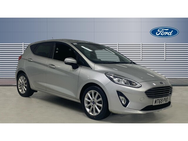 Main listing image - Ford Fiesta