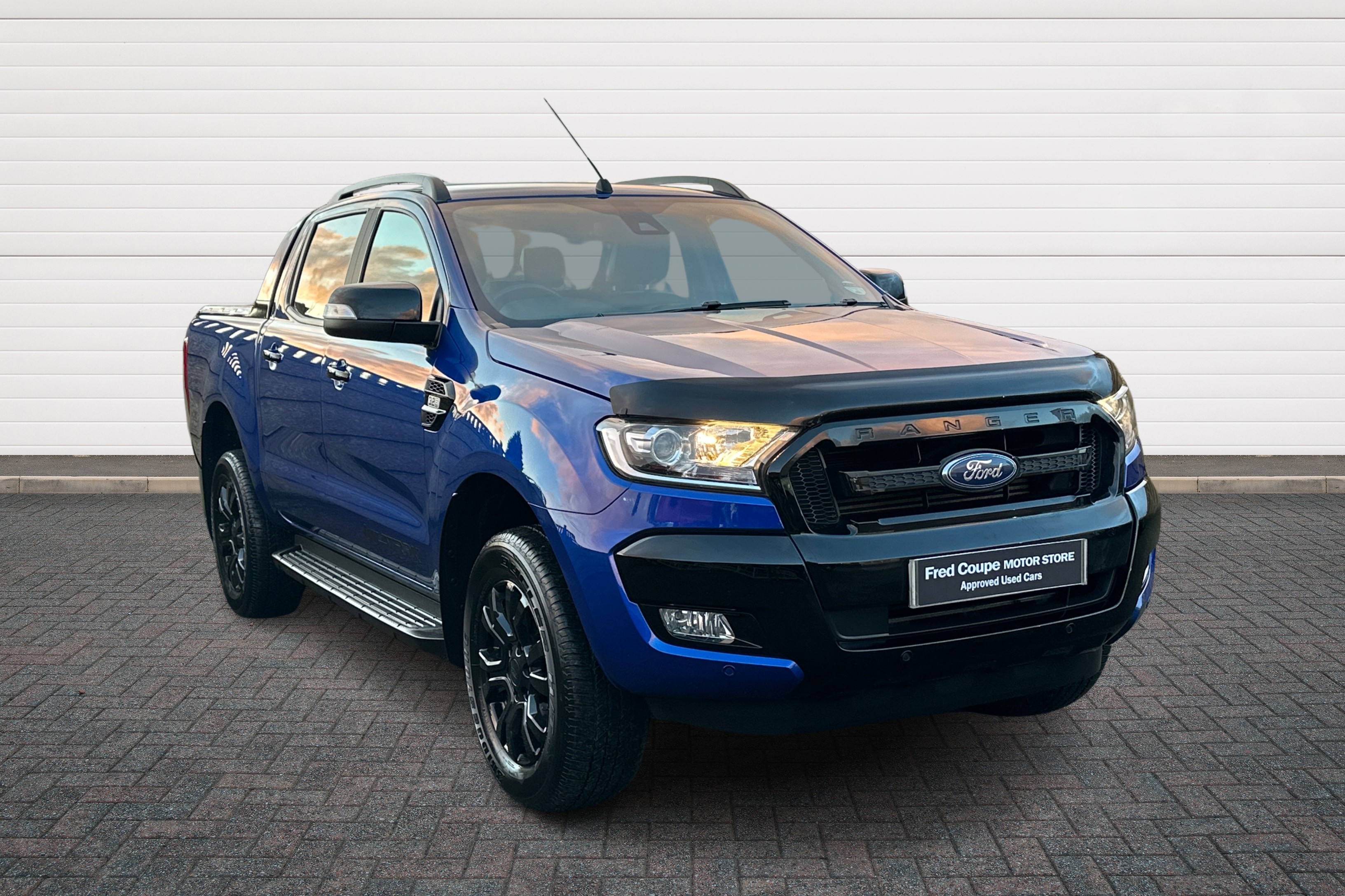 Main listing image - Ford Ranger