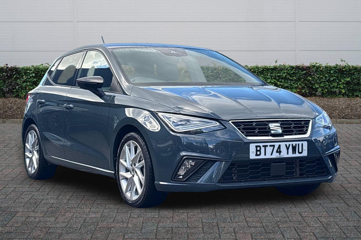 Main listing image - SEAT Ibiza