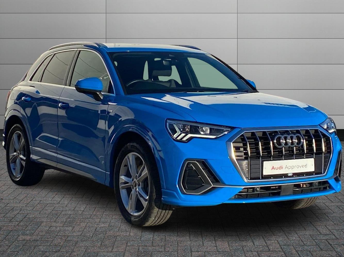 Main listing image - Audi Q3