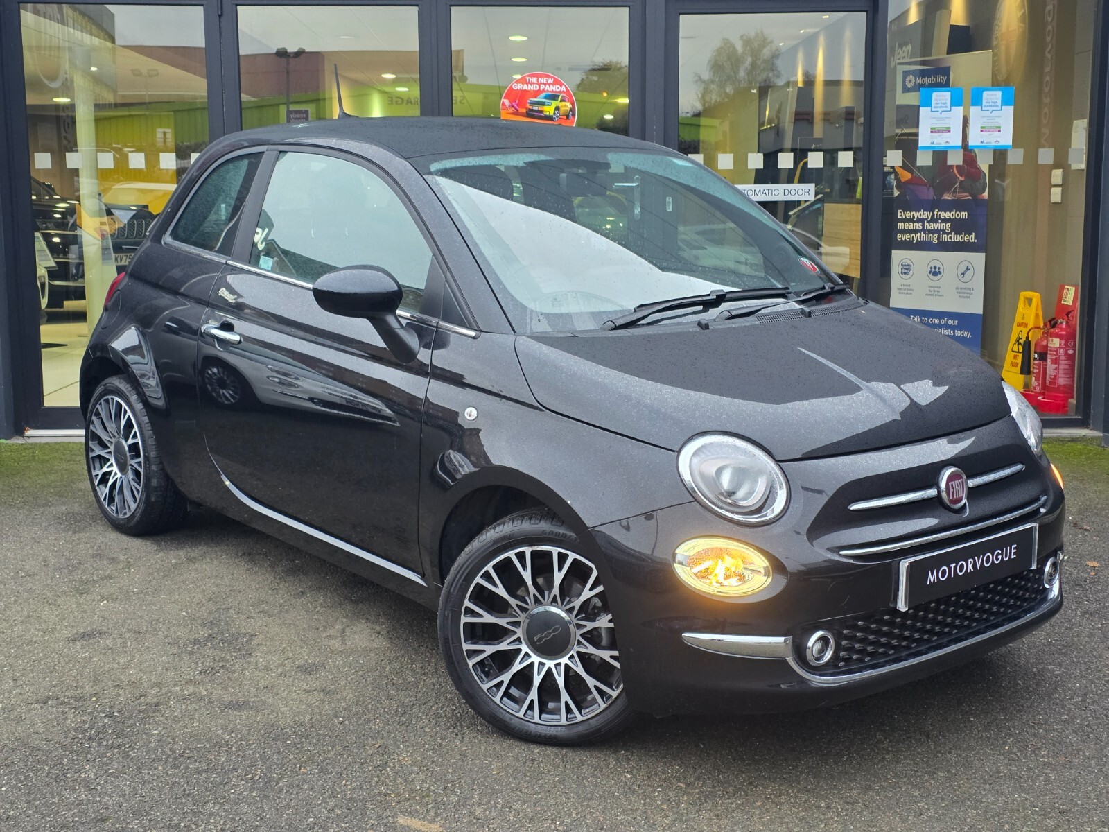 Main listing image - Fiat 500