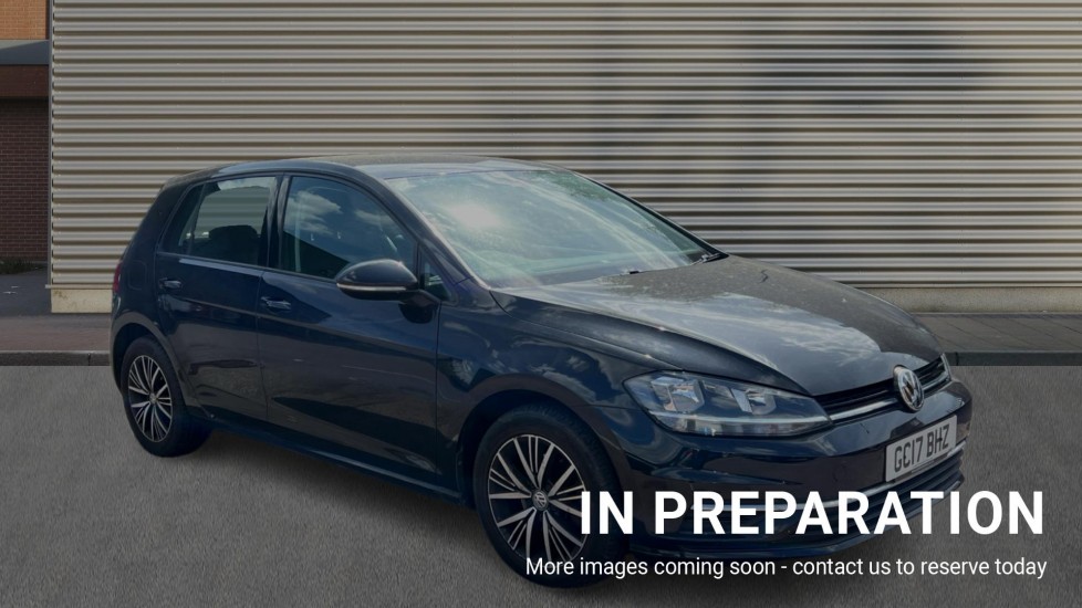 Main listing image - Volkswagen Golf