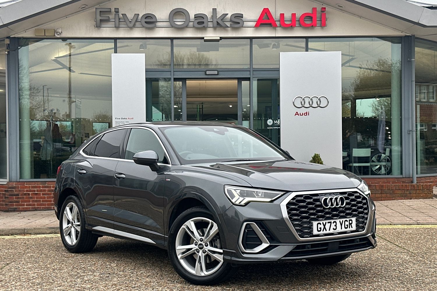 Main listing image - Audi Q3