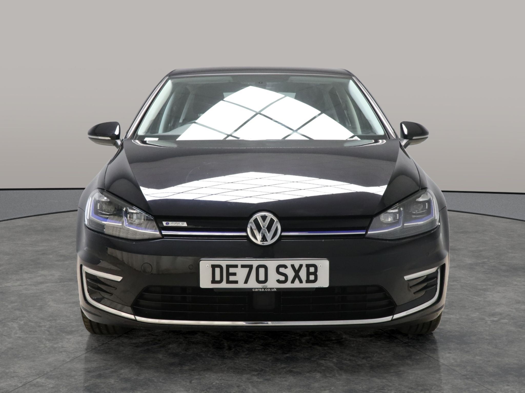 Main listing image - Volkswagen e-Golf