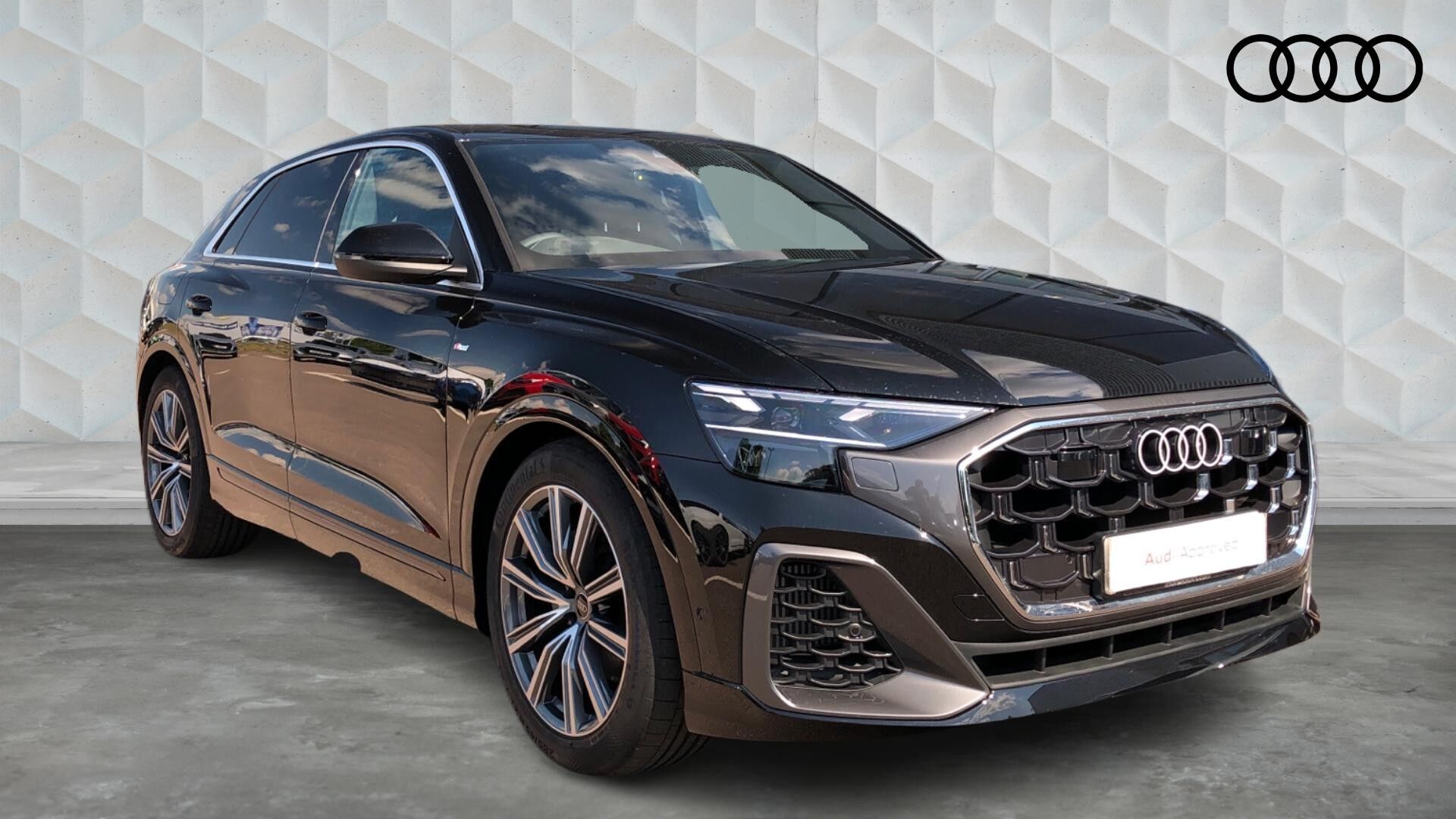 Main listing image - Audi Q8