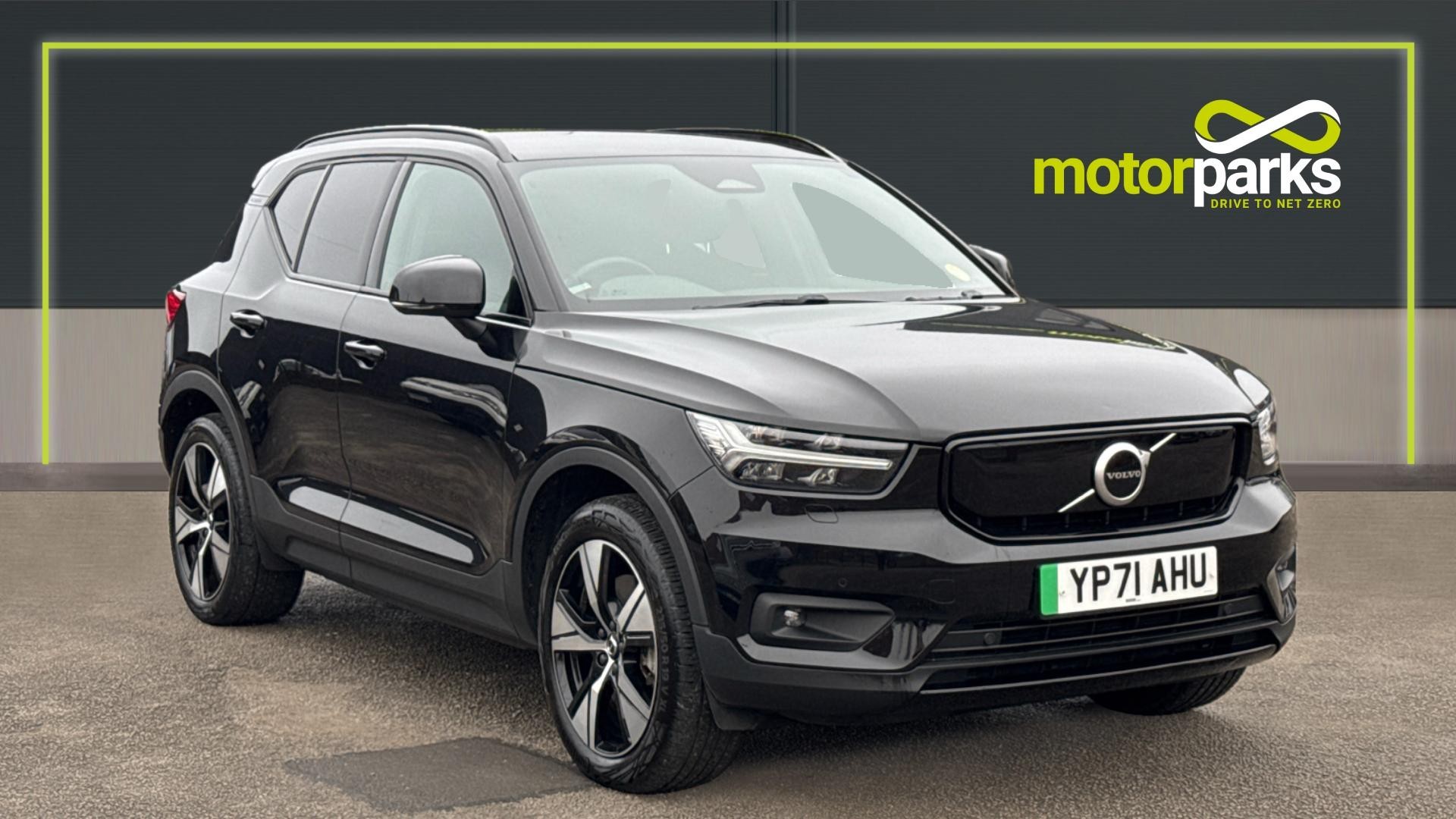 Main listing image - Volvo XC40 Recharge