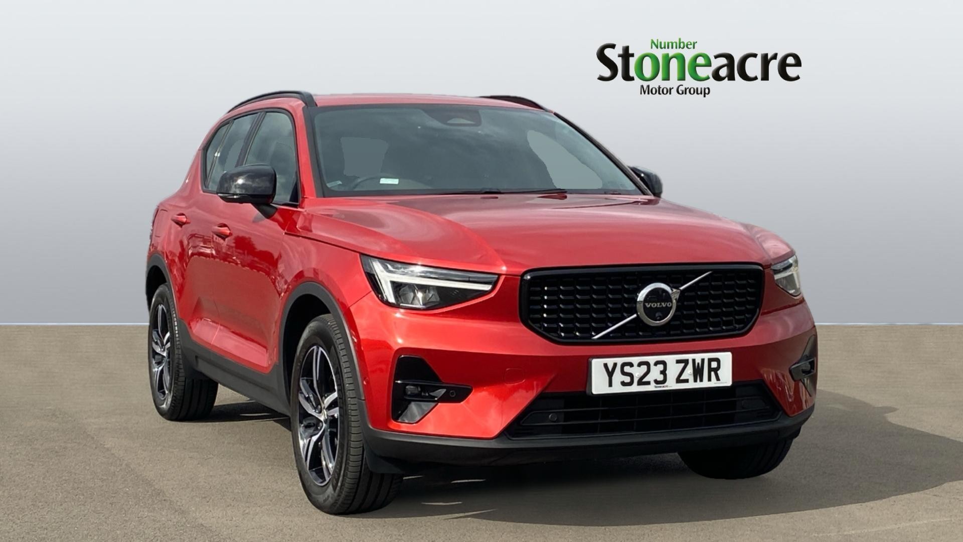 Main listing image - Volvo XC40