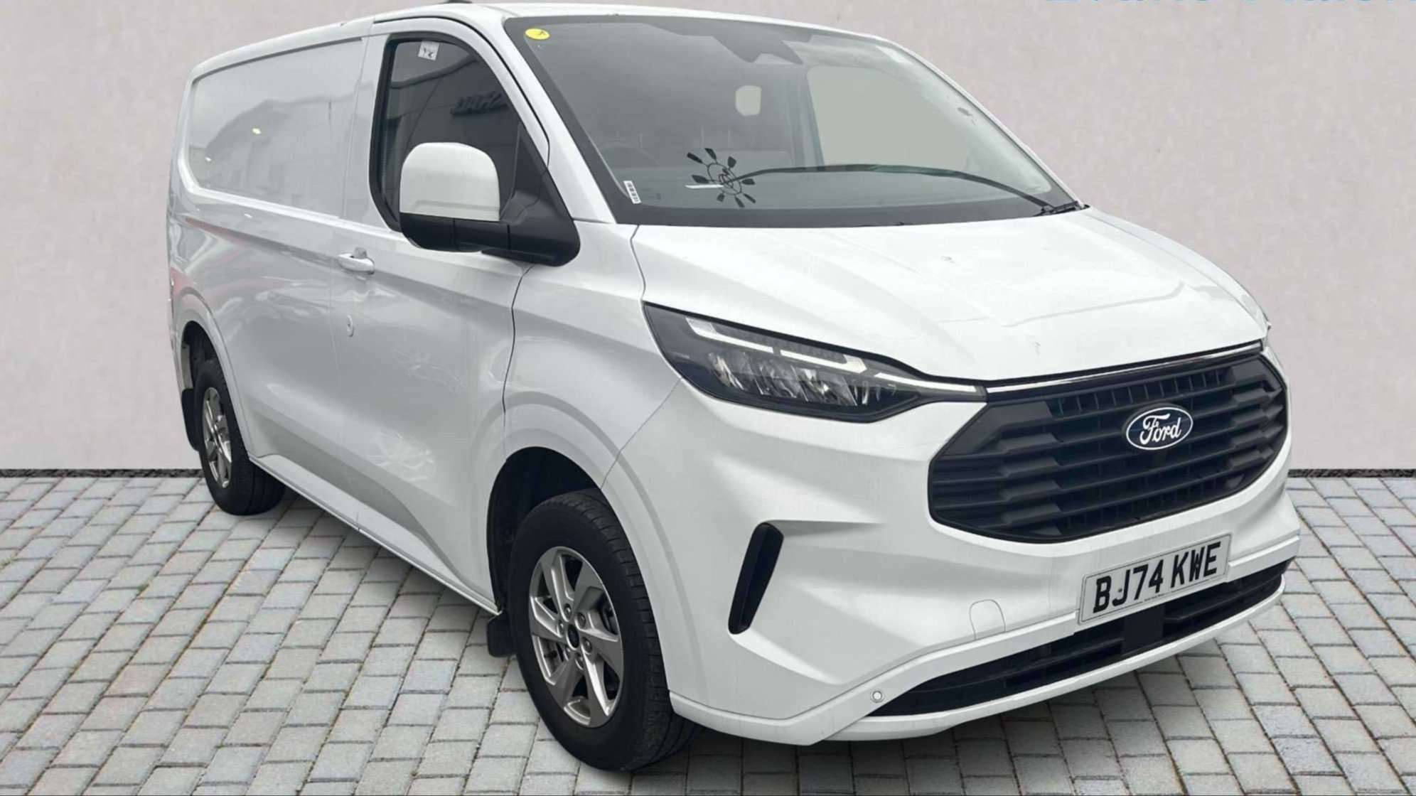 Main listing image - Ford Transit Custom