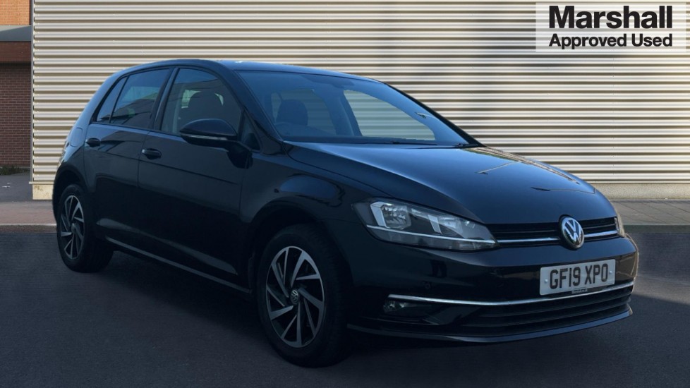 Main listing image - Volkswagen Golf
