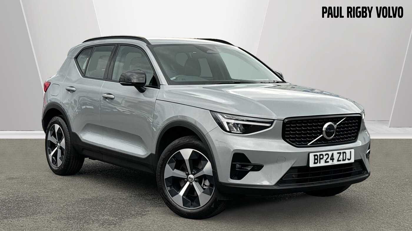 Main listing image - Volvo XC40