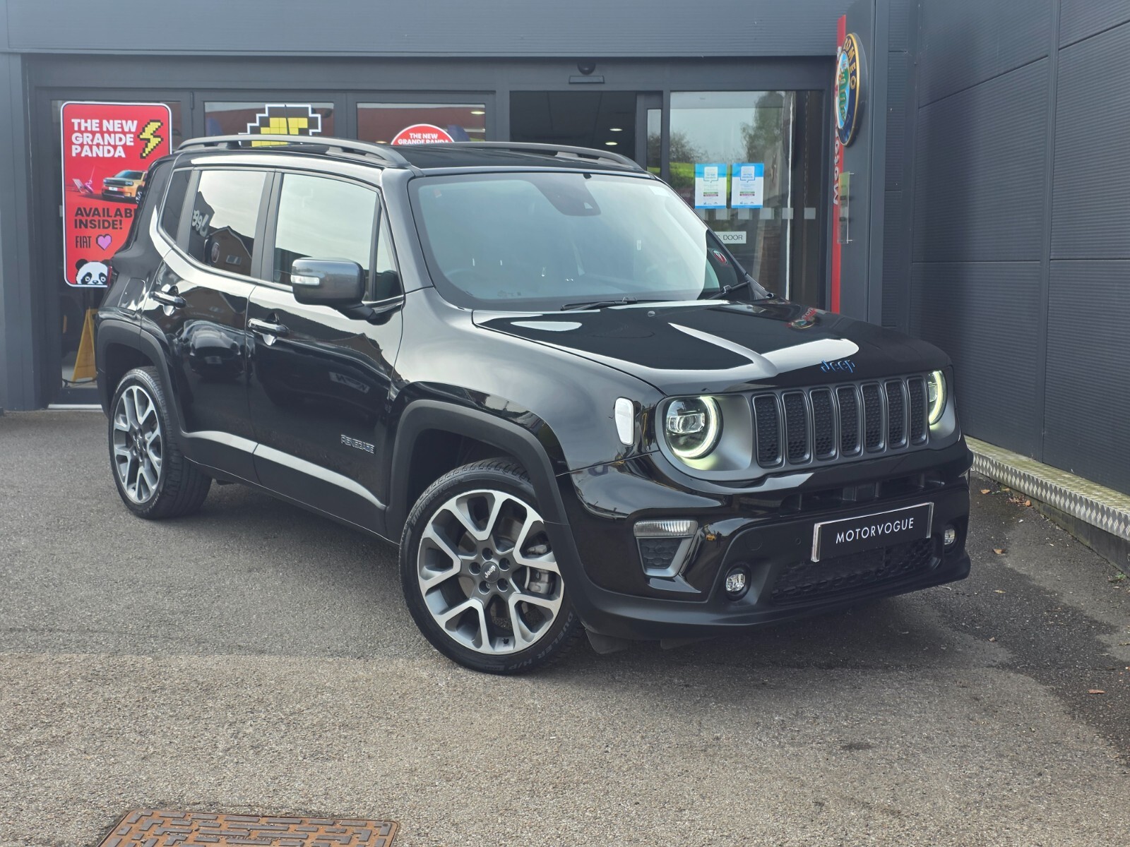 Main listing image - Jeep Renegade