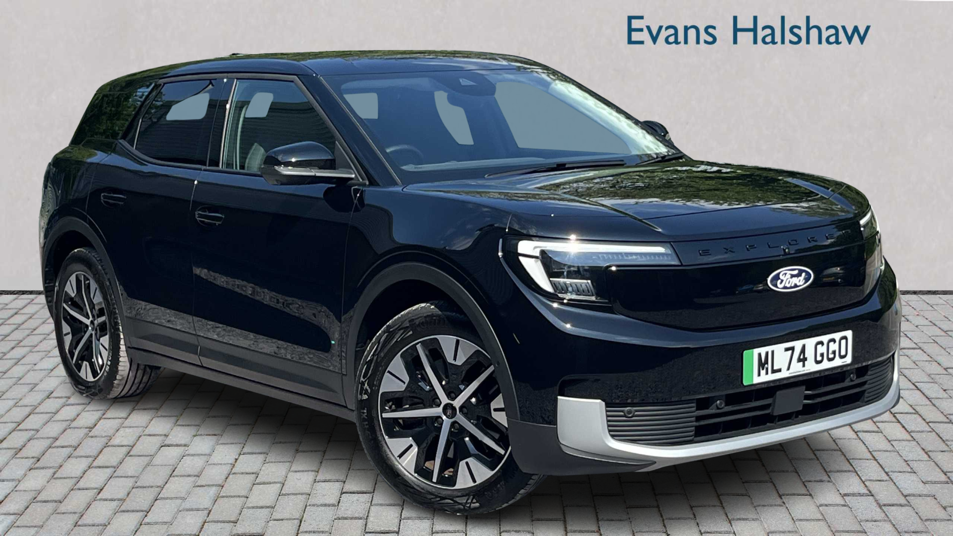 Main listing image - Ford Explorer
