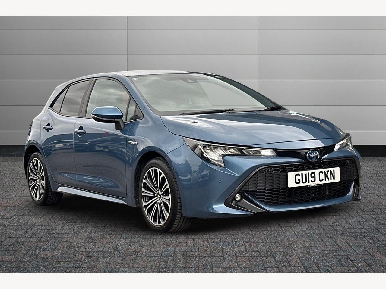 Main listing image - Toyota Corolla