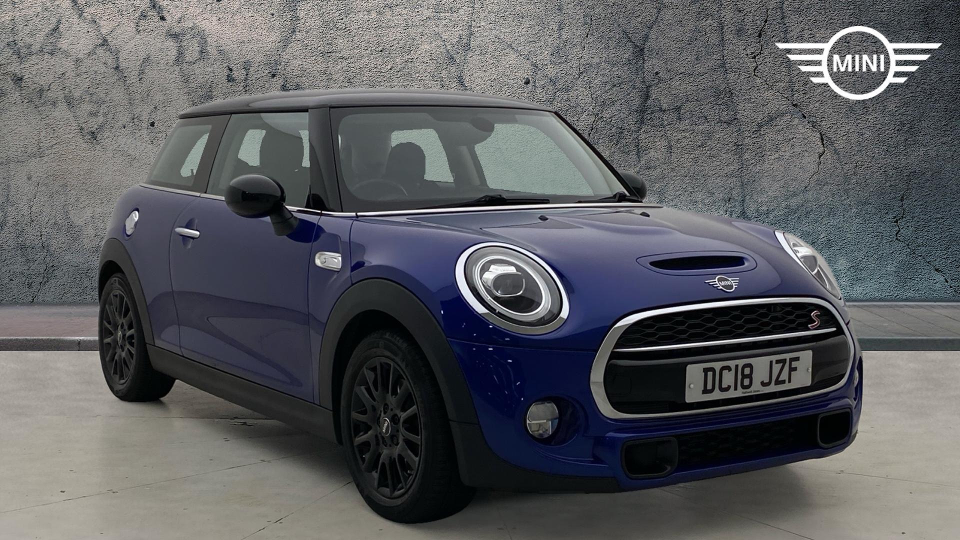 Main listing image - MINI Hatchback