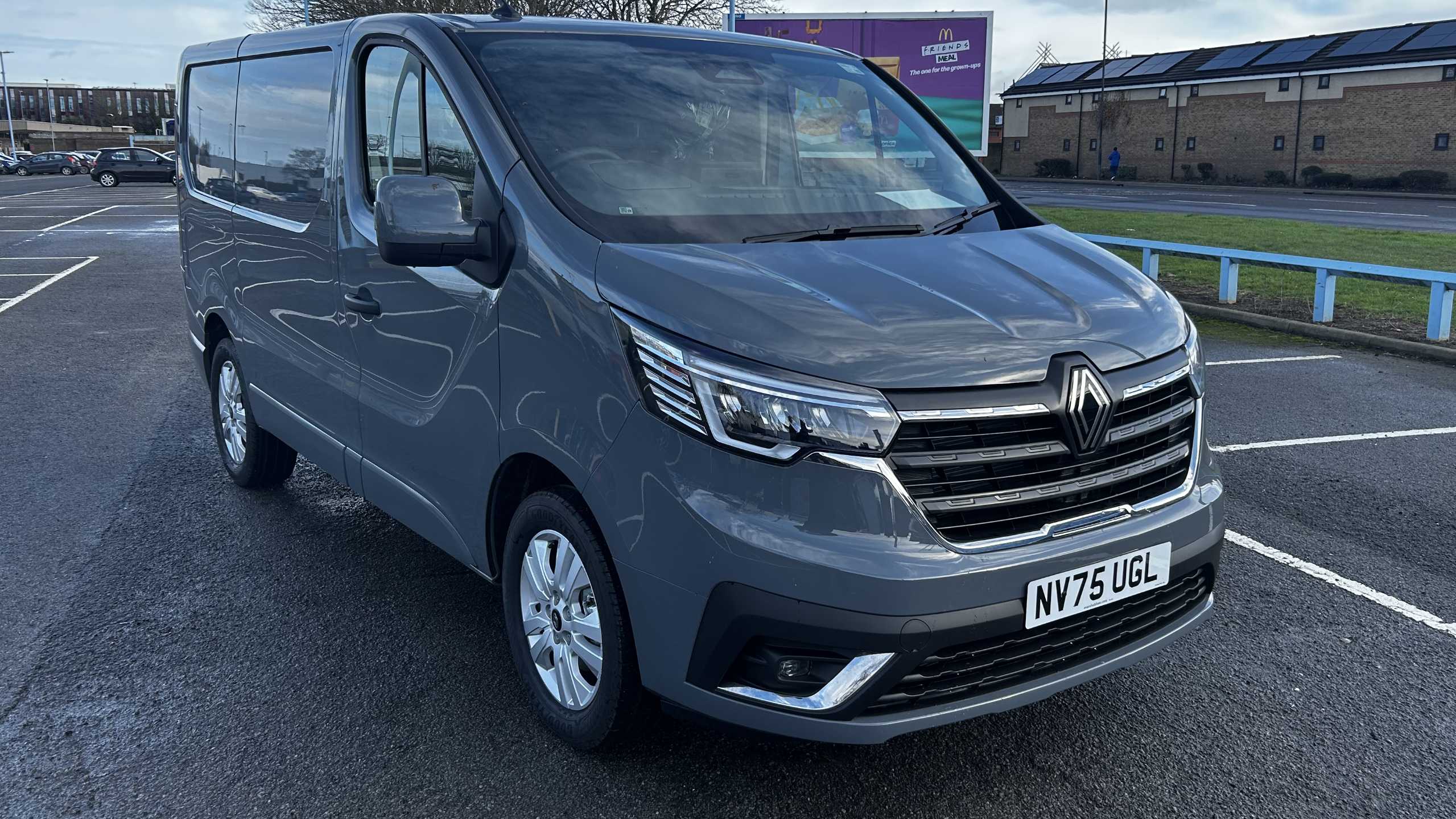 Main listing image - Renault Trafic