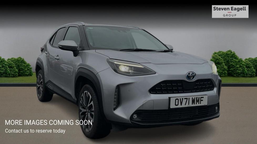 Main listing image - Toyota Yaris Cross