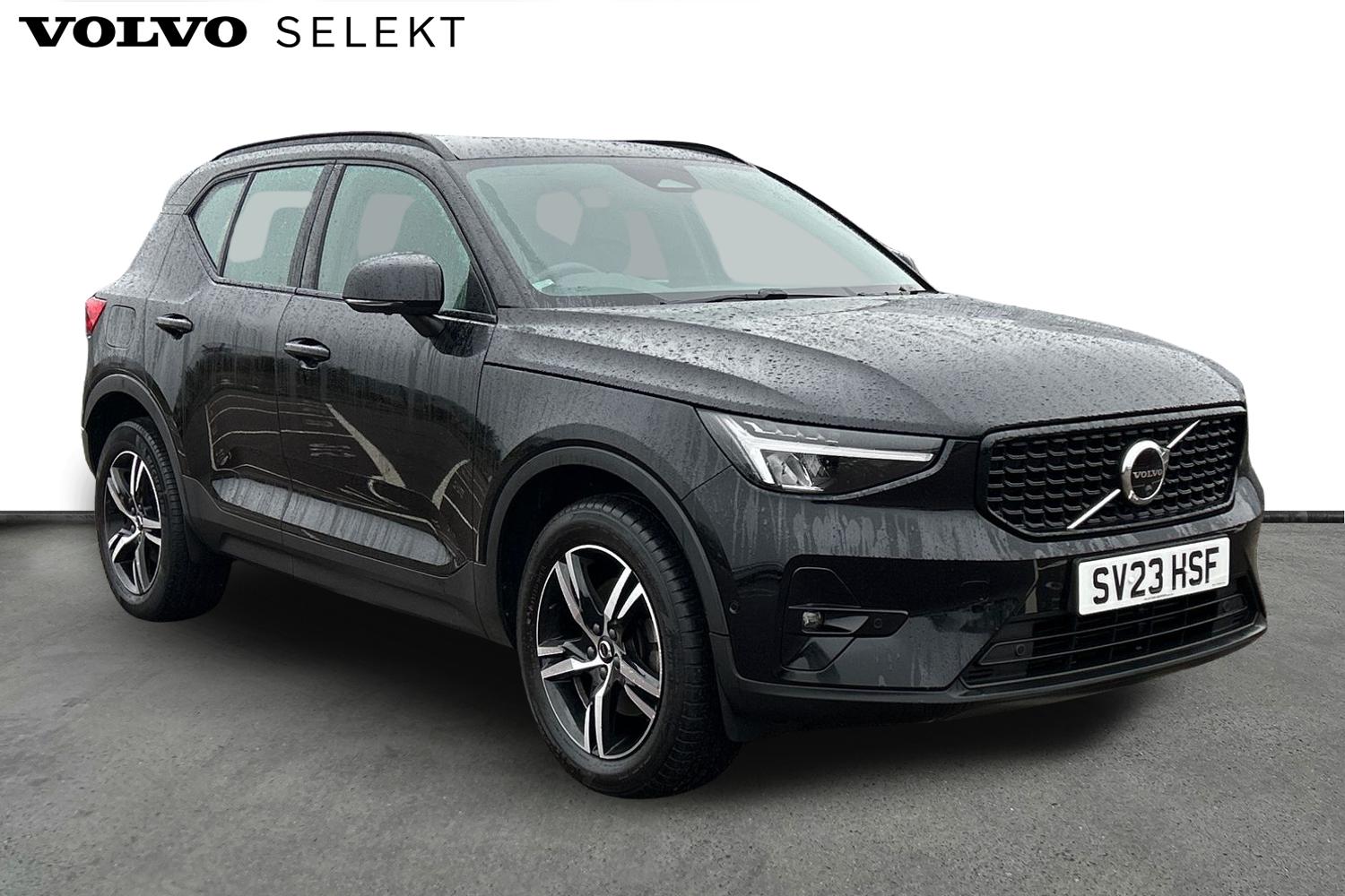 Main listing image - Volvo XC40