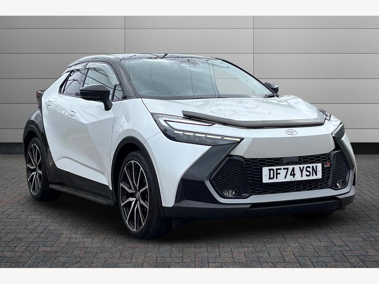 Main listing image - Toyota C-HR