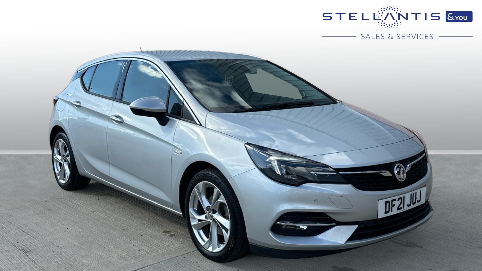 Main listing image - Vauxhall Astra