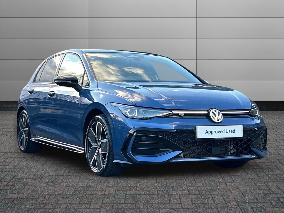 Main listing image - Volkswagen Golf