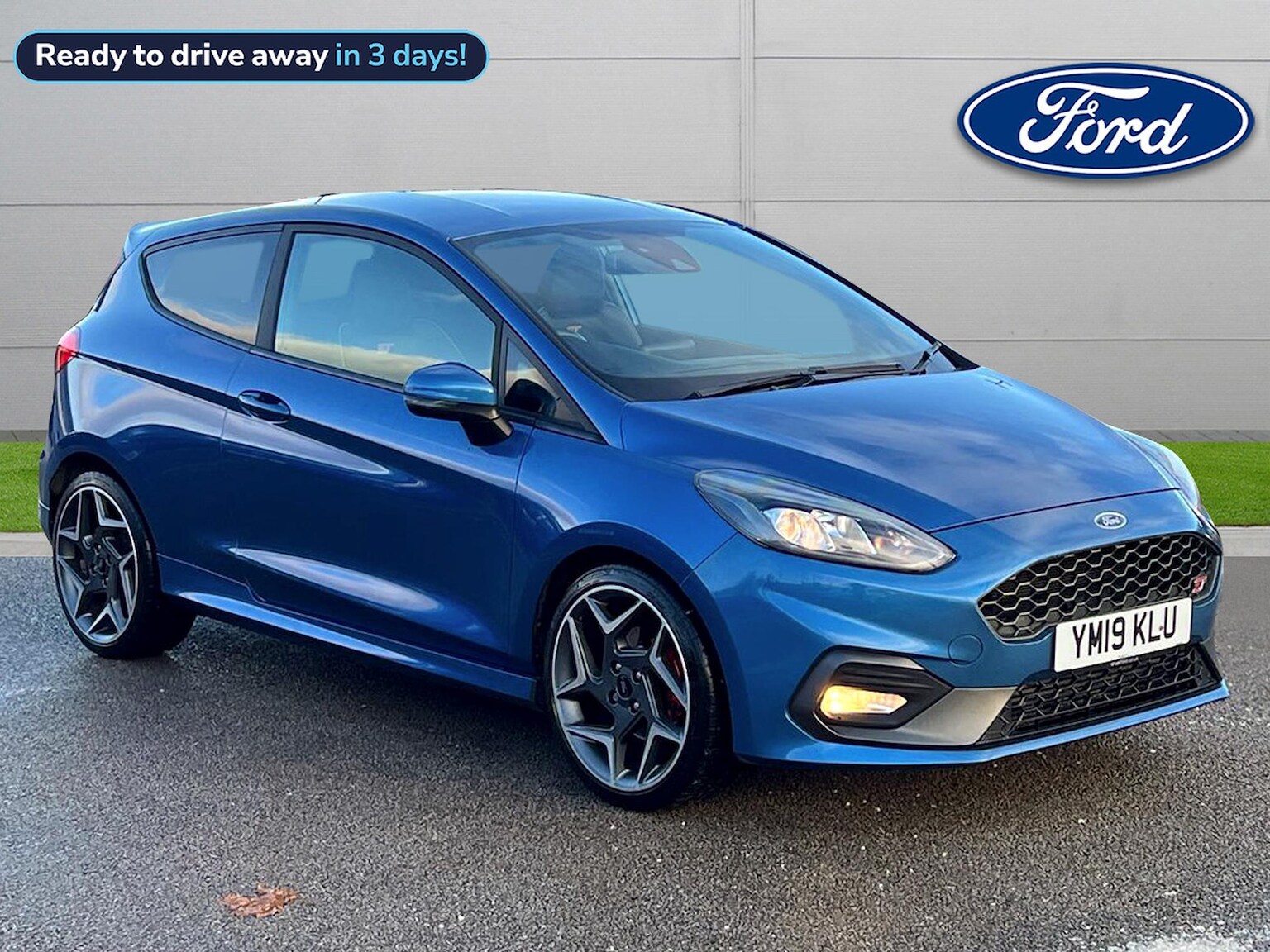 Main listing image - Ford Fiesta ST