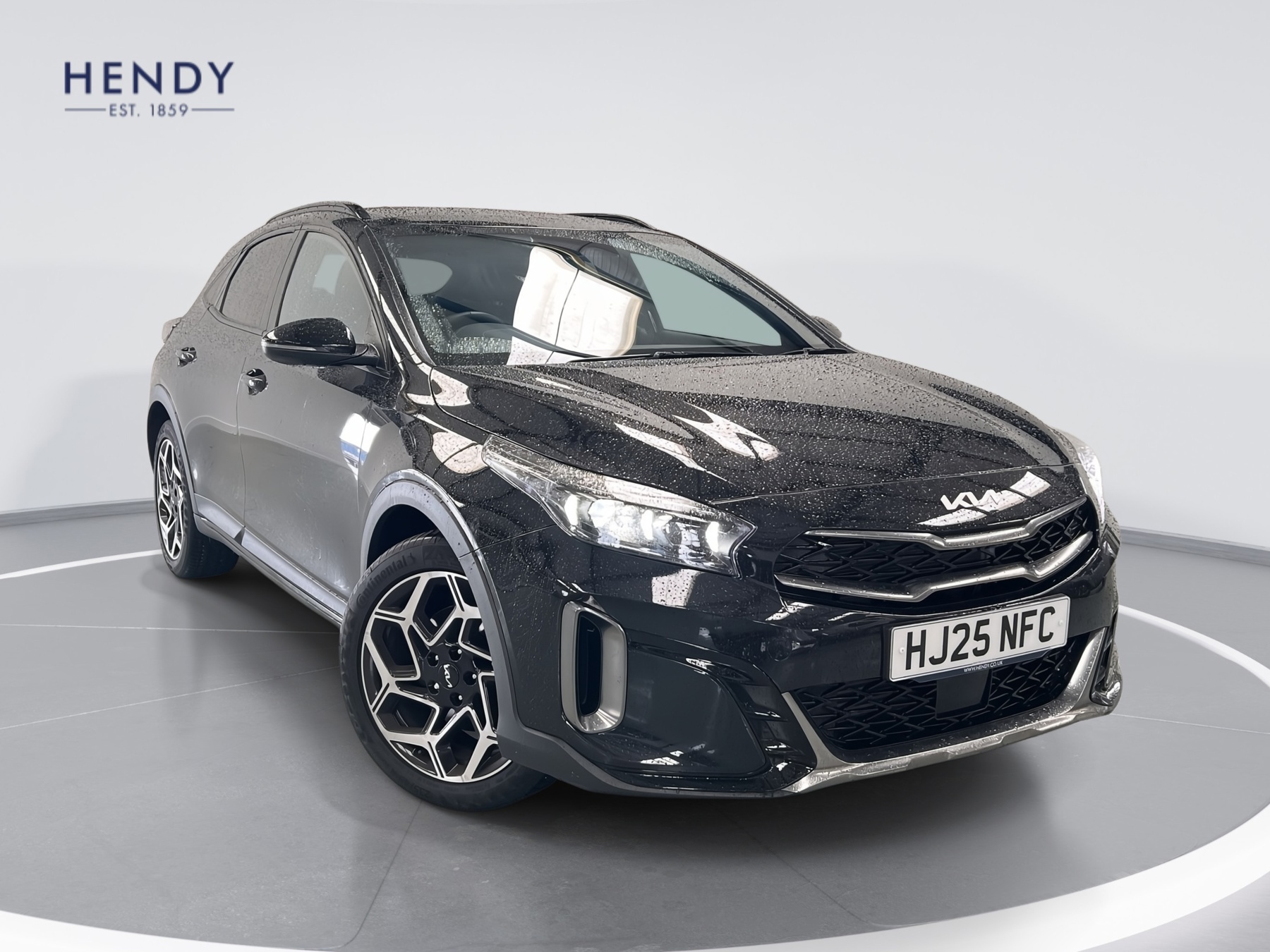 Main listing image - Kia XCeed