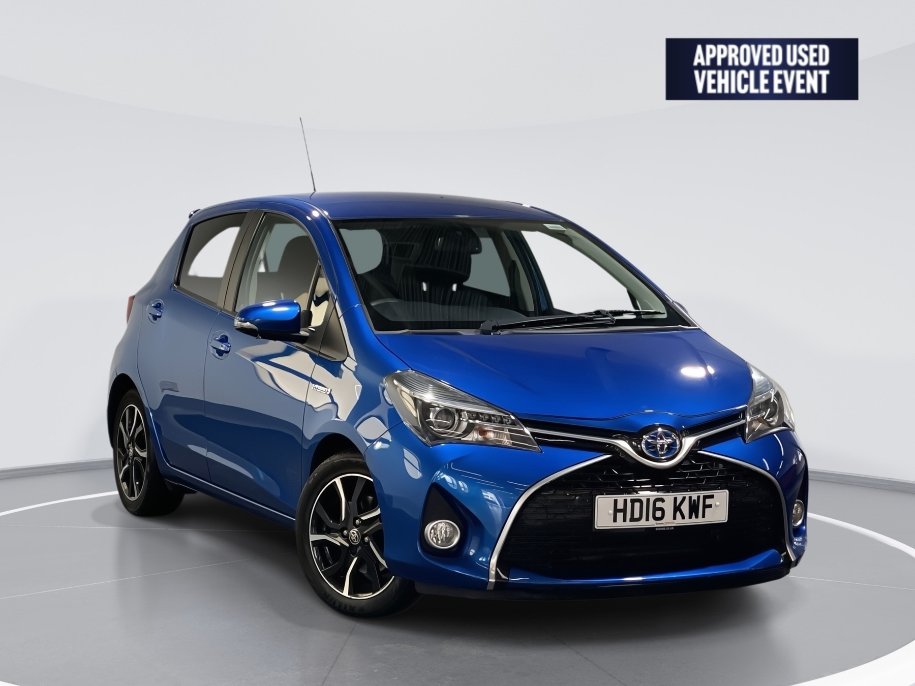 Main listing image - Toyota Yaris