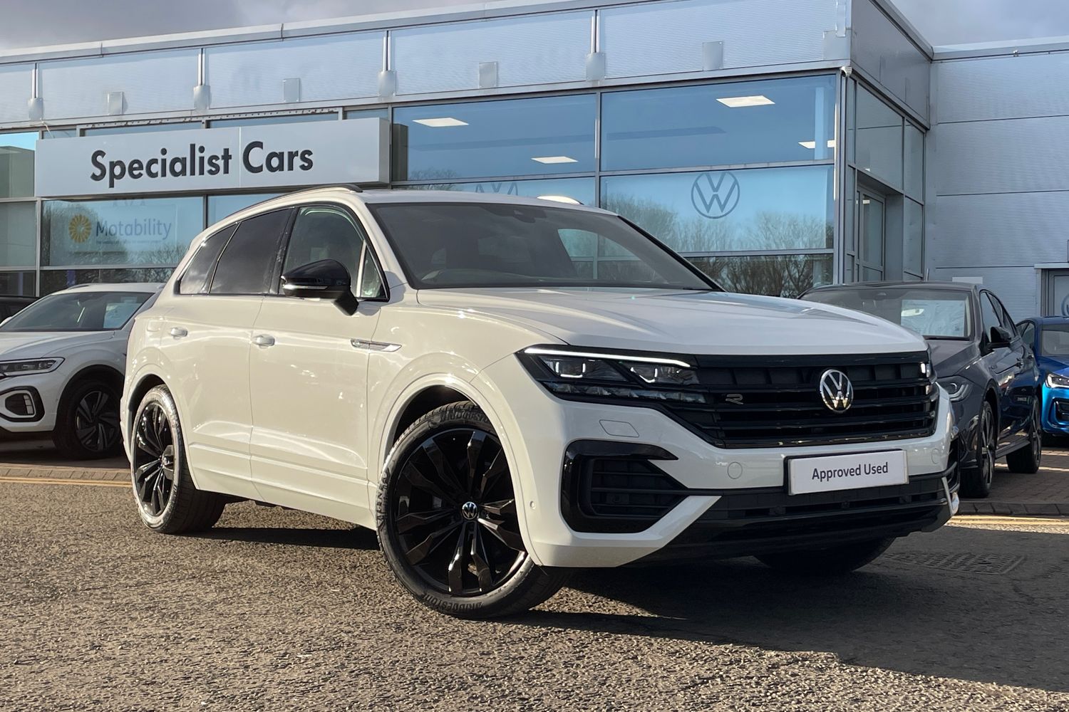 Main listing image - Volkswagen Touareg