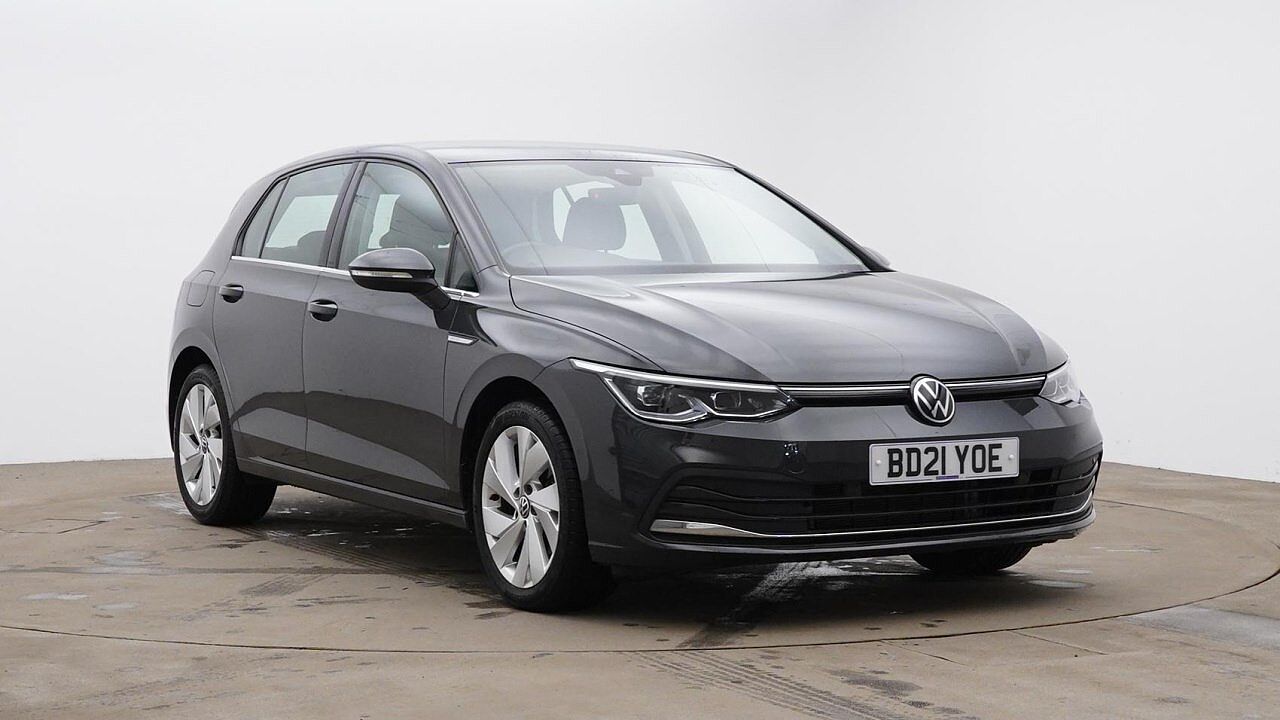 Main listing image - Volkswagen Golf